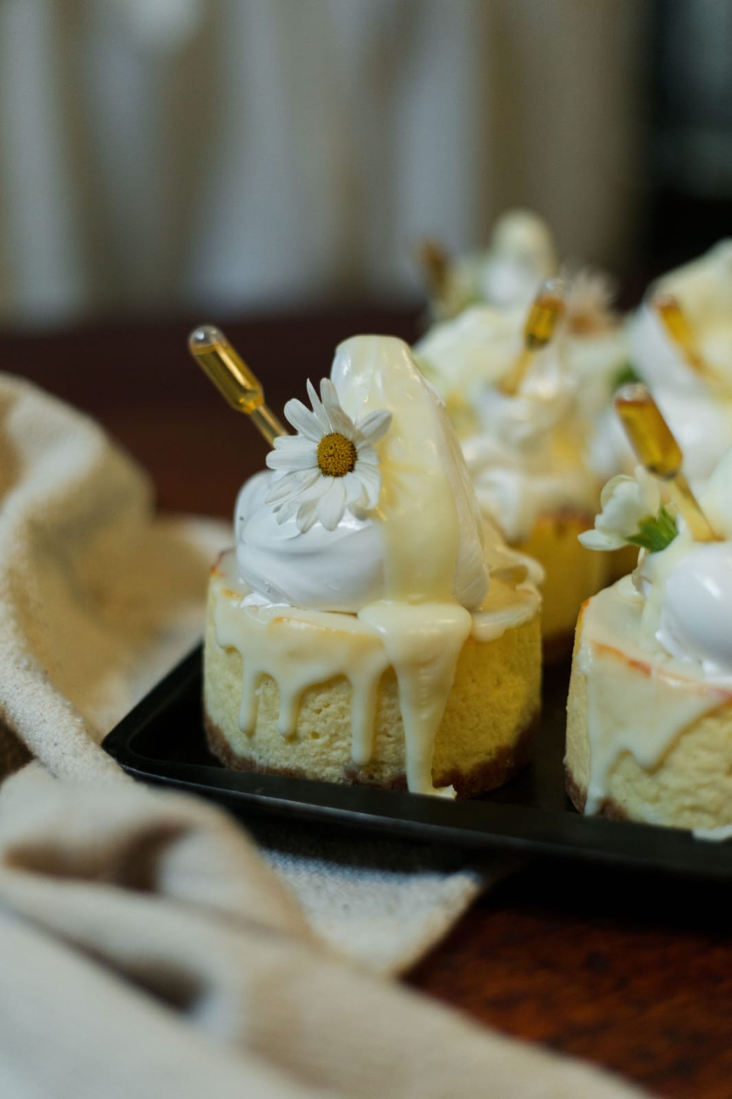 Vanilla, Honey + White Chocolate cheesecake