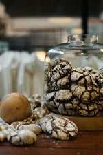 Load image into Gallery viewer, 10 x Chocolate Crinkle Cookies
