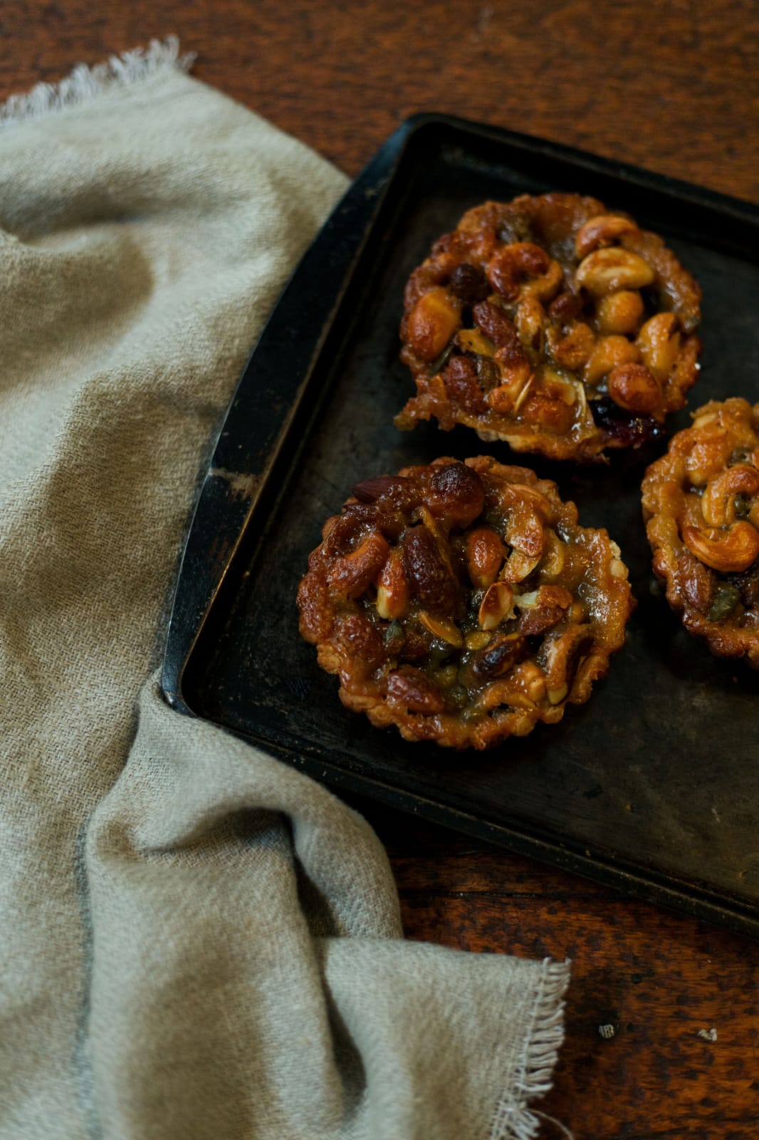 6 x Nut Picnic Tart