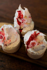 Load image into Gallery viewer, 6 x Strawberry + White Chocolate Marshmallow Tartlet
