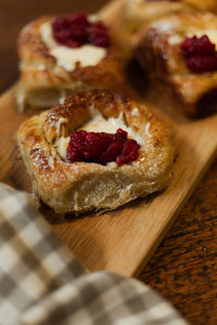 6 x Rasberry Vanilla Creme Pastry