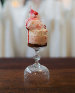 Load image into Gallery viewer, 6 x Strawberry + White Chocolate Marshmallow Tartlet
