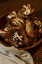 Load image into Gallery viewer, 6 x Vanilla Toffee Twist
