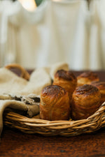 Load image into Gallery viewer, 6 x Custard Cruffin
