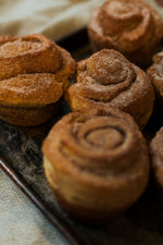 Load image into Gallery viewer, 6 x Cinnamon Bun
