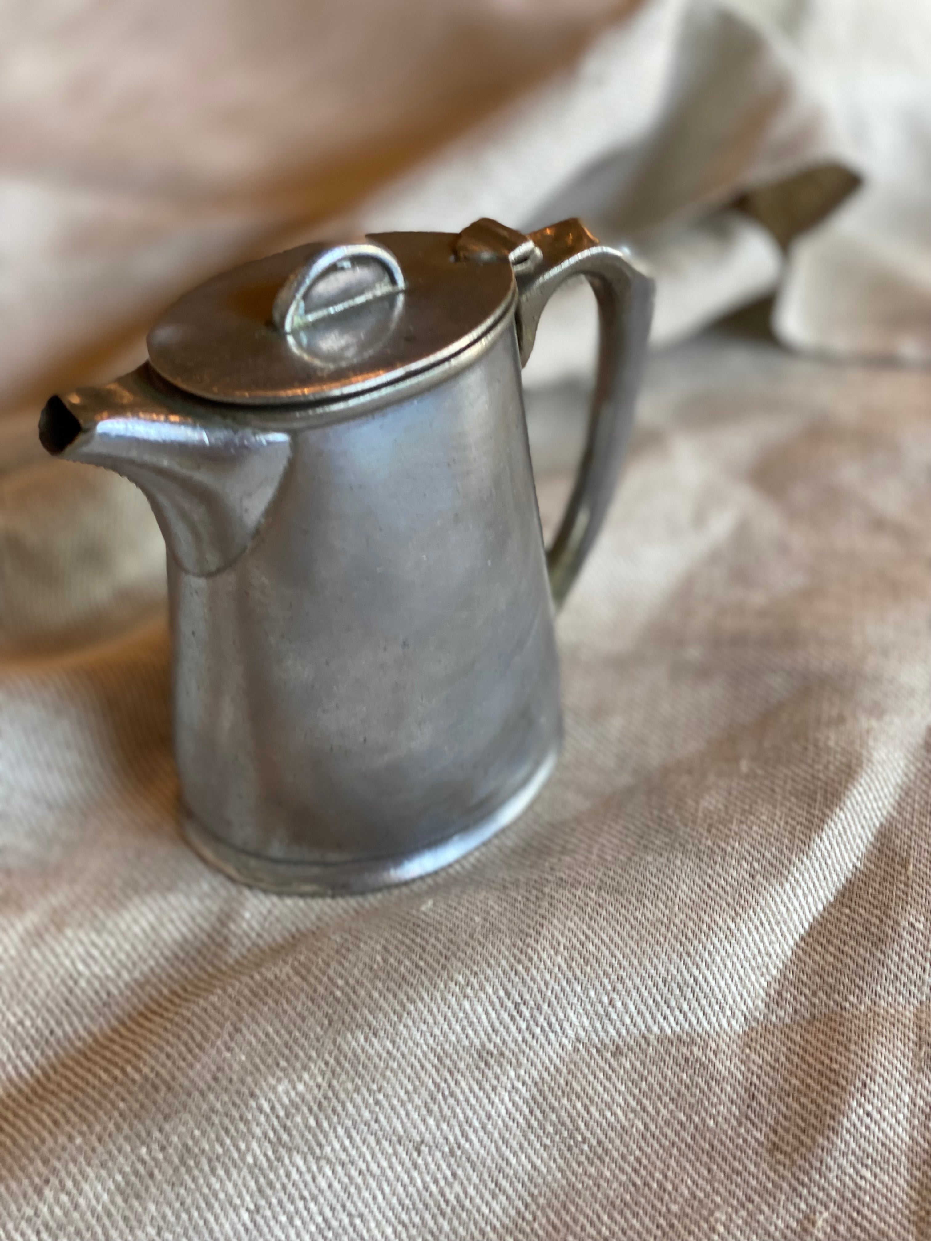 Railway teapot, silver